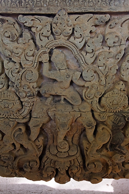 Phimai National Museum-095